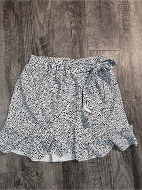 White and Black Dotted Ruffle Hem Skirt